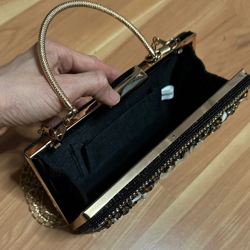 Seashell Crafts Clutch Bag - Picture 7 of 7